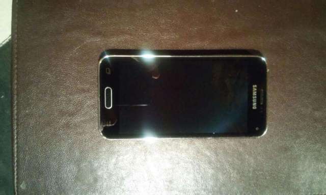 Samsung Ss5 Mini Color Negro Impecable Samsung Ss5 Mini Color Negro Impecable