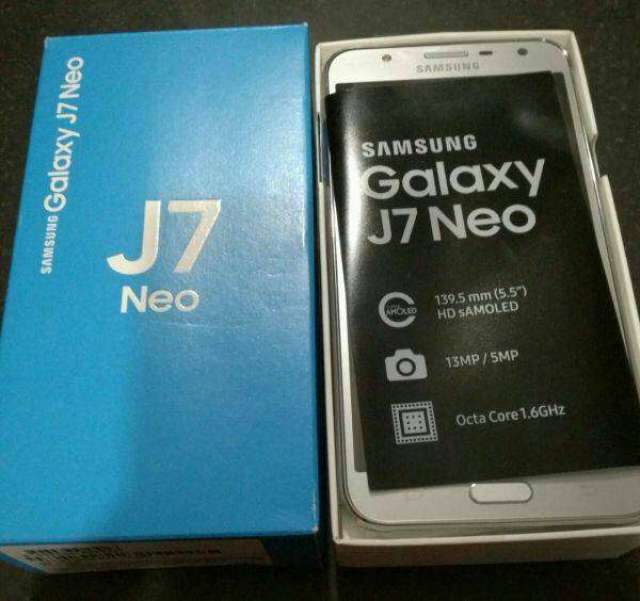Samsung Galaxy J7 Neo Samsung Galaxy J7 Neo