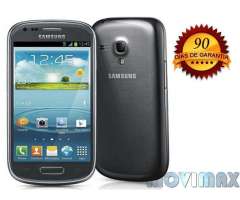 Samsung Galaxy S3 Mini Gris&#x2f;Azul&#x2f;Negro&#x2f;Blanco Liberado