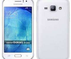 Samsung Galaxy J1 Ace protectores y monopod