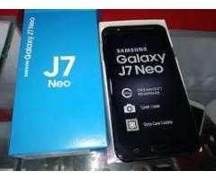 Samsung Galaxy J7 Neo