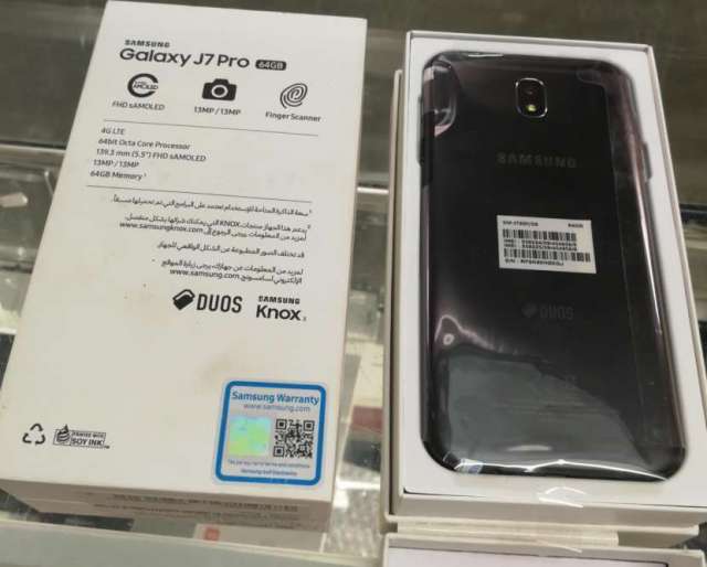 Samsung Galaxy J7 Pro de 64 gb Samsung Galaxy J7 Pro de 64 gb