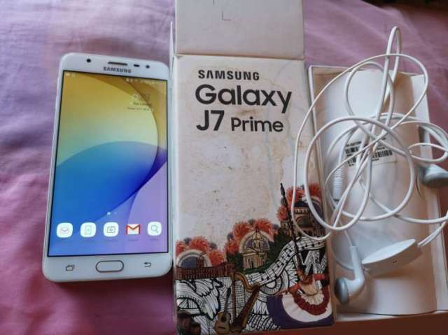 Samsung Galaxy J7 Prime 16 gb Samsung Galaxy J7 Prime 16 gb