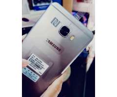 Samsung Galaxy C7 nuevo con protectores y monopod de regalo