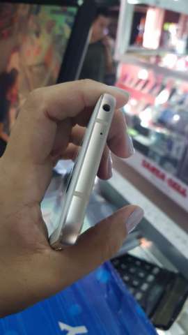 LG G6 impecable con protectores de regalo LG G6 impecable con protectores de regalo