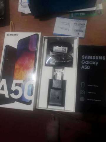 Samsung Galaxy A50 Samsung Galaxy A50