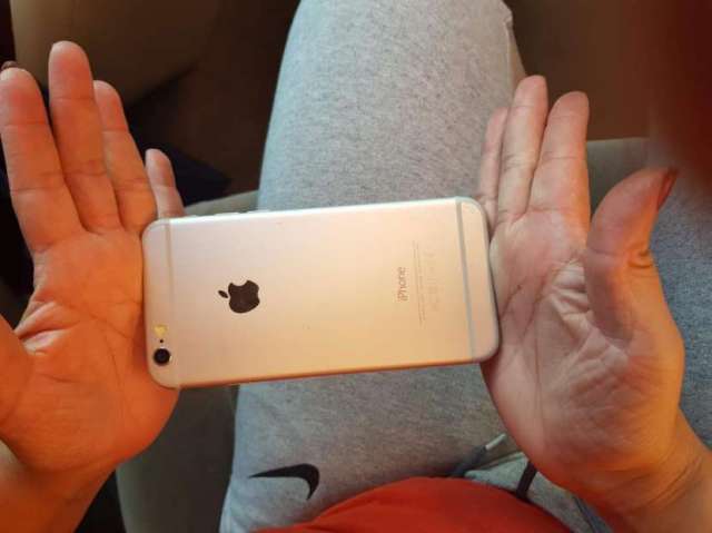 iPhone 6 de 64 gb cara negra iPhone 6 de 64 gb cara negra