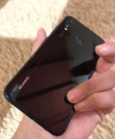 Huawei P20 Lite Huawei P20 Lite