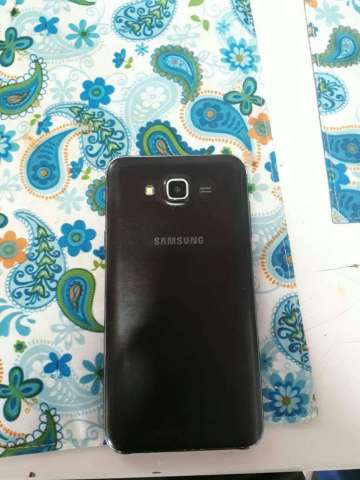 Samsung Galaxy J7 2017 color negro Samsung Galaxy J7 2017 color negro